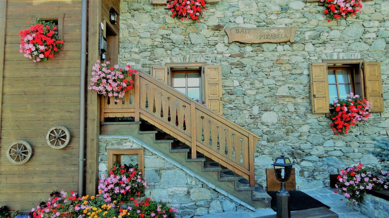 Bait Da Pizabela Hotel Livigno Kültér fotó